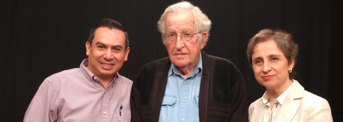 Dr. Luis Coronado Guel, Professor Noam Chomsky, and Carmen Aristegui